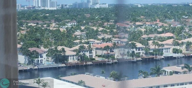Building Photo - 2501 S Ocean Dr