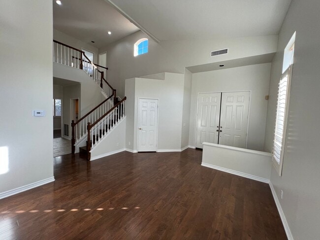 Building Photo - Mission Oaks Home Available