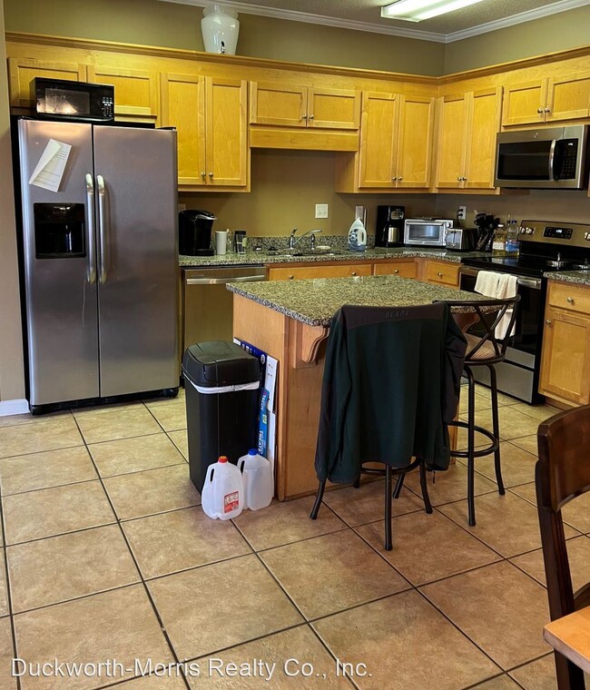 Foto del edificio - 3 br, 3 bath House - 1205 14th Avenue