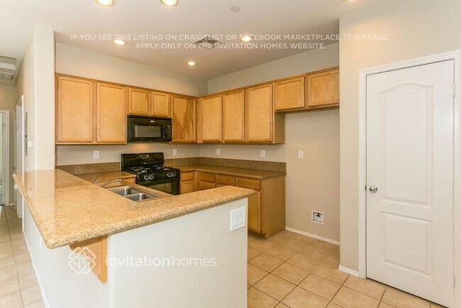 Foto del edificio - 16730 Nicklaus Dr