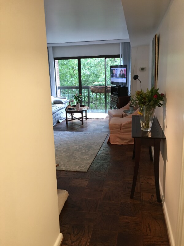 Foto del edificio - 1001 26th St NW
