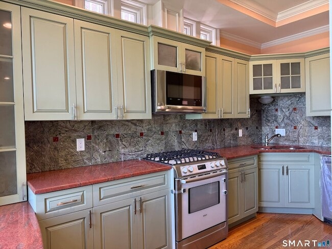Building Photo - 776 Quinnipiac Ave