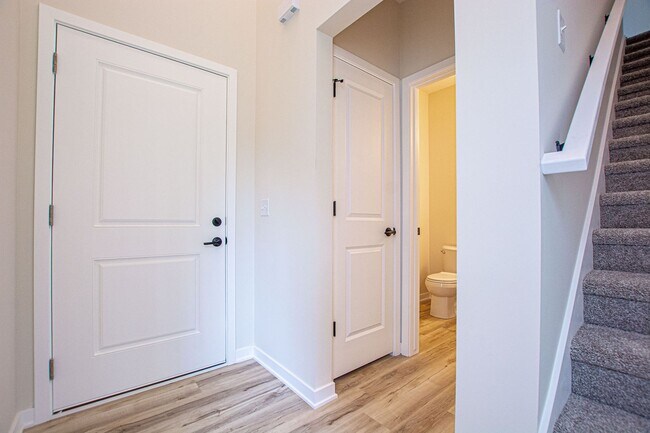 Foto del edificio - 7118 N 79th Ct