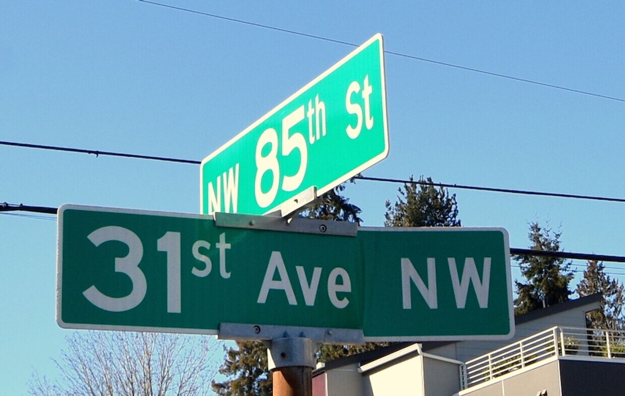 Primary Photo - Ballard Four Plex