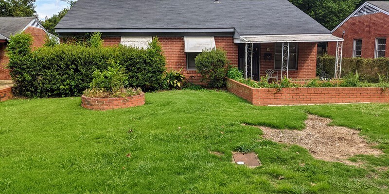 Primary Photo - 3010 Midway Court