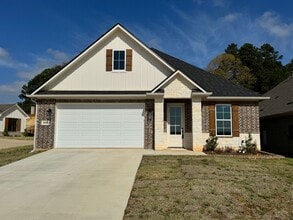 Building Photo - 9248 Villas Ct