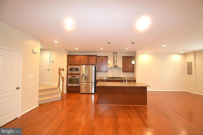 Foto del edificio - 41932 Stoneyford Terrace