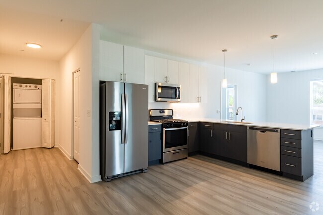 3HAB, 2BA - cocina/lavandería - 10 North Main