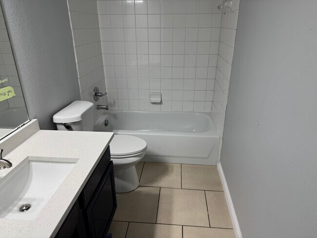 Foto del edificio - 2064 Pecan Creek Dr