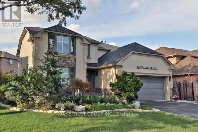 Photo principale - 215 River Oaks Blvd E