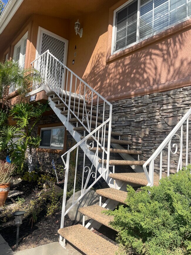 Private Stairs to Front Door - 4543 W 132nd St