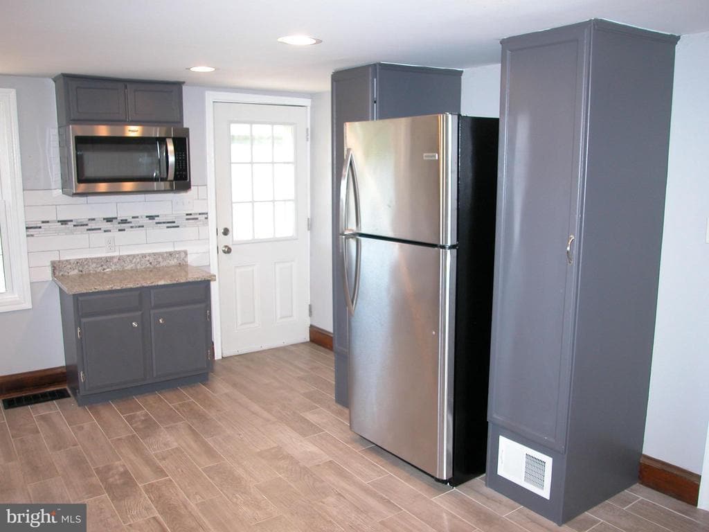 Foto principal - 14835 Clear Spring Rd