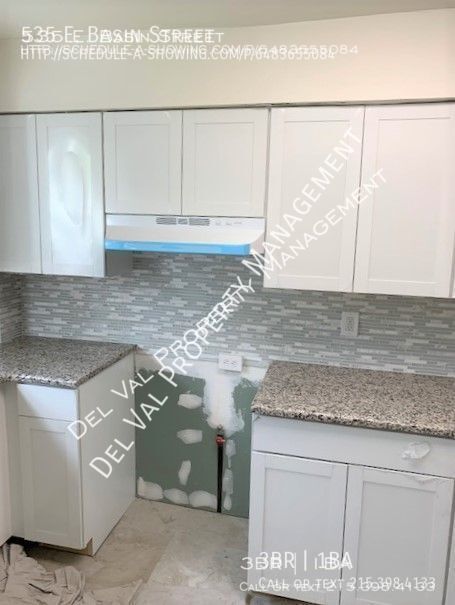 Building Photo - Newly Renovated 3-Bedroom Single Home For ...