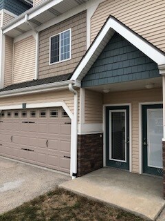 Primary Photo - 1115 Ridge Creek Cir