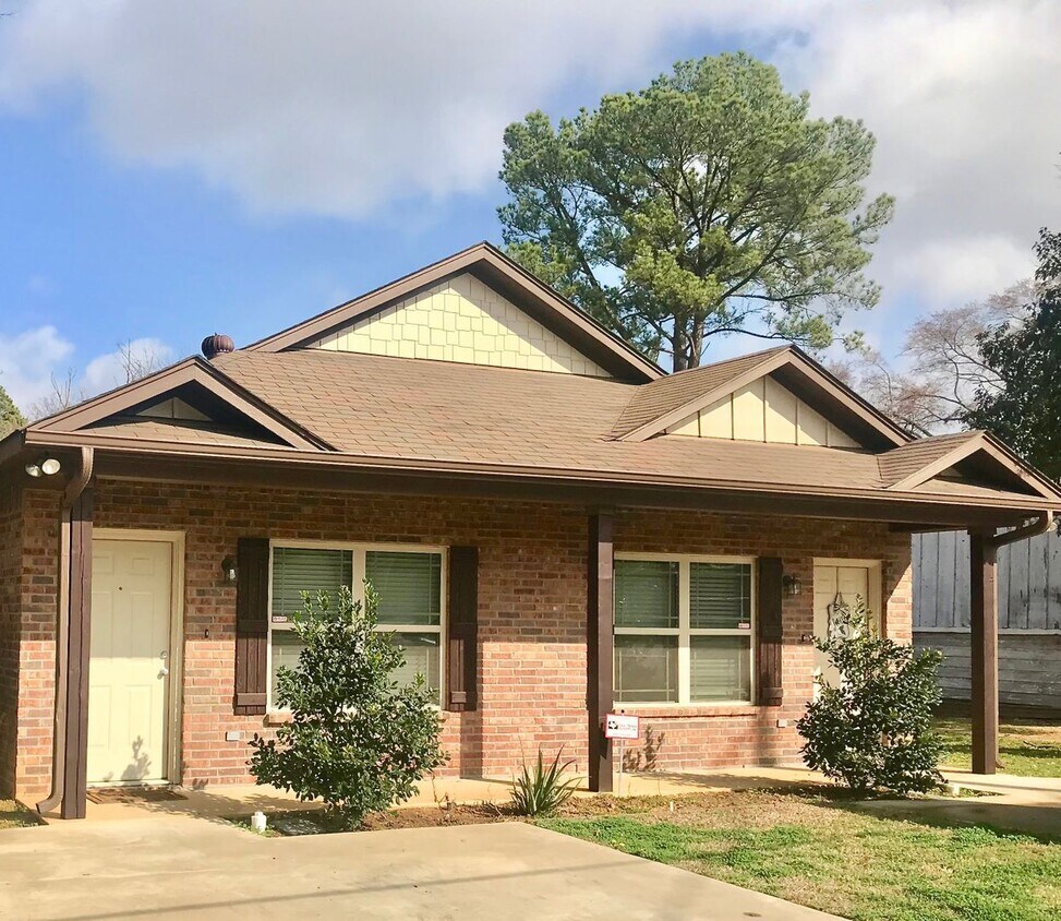 2012 E Lake St, Tyler, TX 75701 House Rental in Tyler, TX