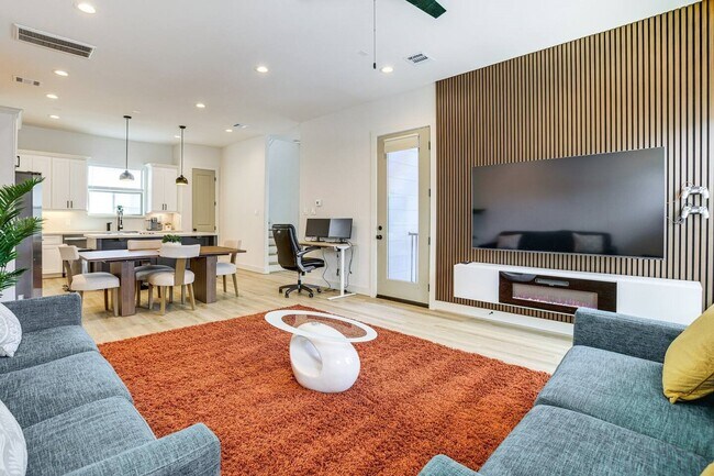 Foto del edificio - 2339 Eagle St