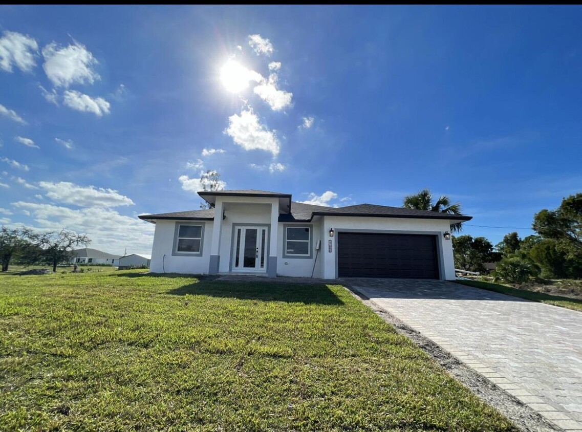 Loxahatchee Rentals