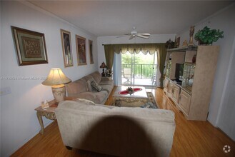 Building Photo - 1310 Tuscany Way