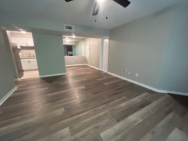 Foto del edificio - 3609 Juneau Rd