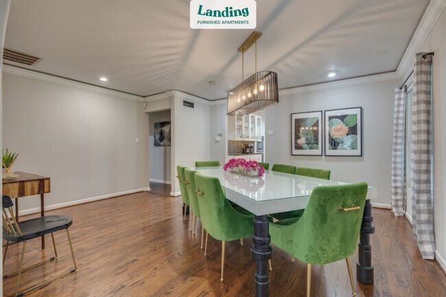 Foto del edificio - 6032 Linden Ln