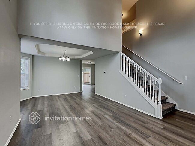 Building Photo - 1517 201st St E