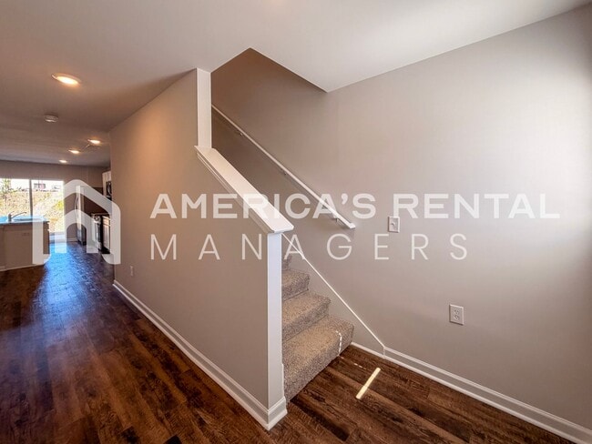 Building Photo - Modern New Construction Townhouse in Lincoln, AL!