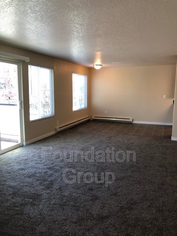 Building Photo - 2405 NW 65th St