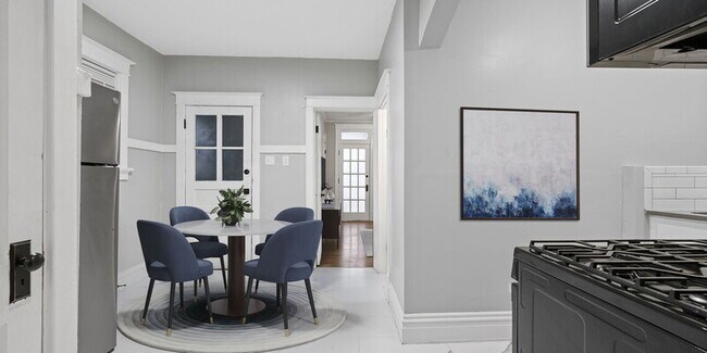 Foto del edificio - 1514 McCausland Ave