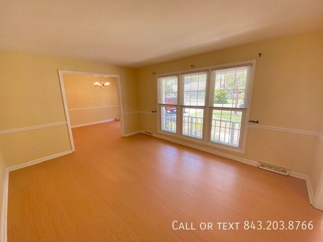 Photo - 654 McCutchen St House