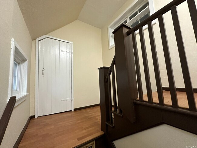 Building Photo - 52 NY-106