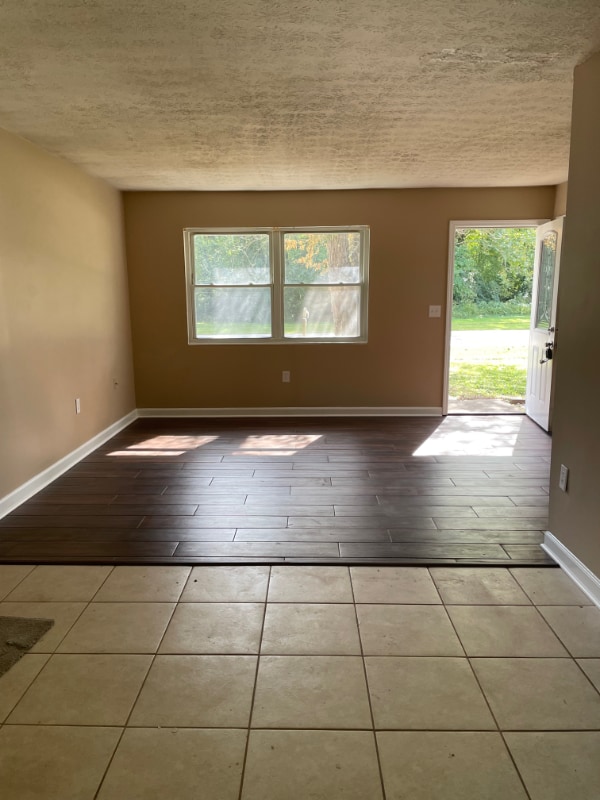 Building Photo - 3709 Ripple Creek Dr