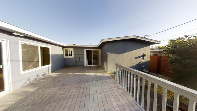 Foto del edificio - 6182 Dorothy Dr