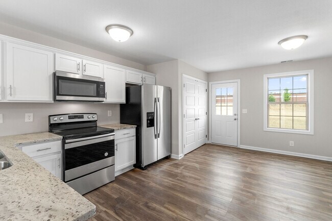 Building Photo - 1387 Dover Rd