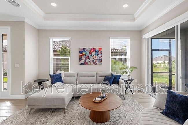 Building Photo - 16207 San Donato Pl