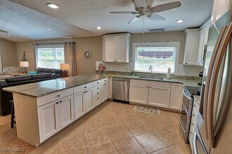 Building Photo - 793 97th Ave N