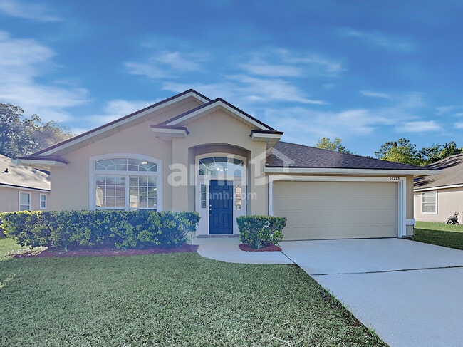 Building Photo - 14213 Fish Eagle Dr E