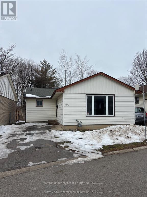 Building Photo - 1878 Culver Dr