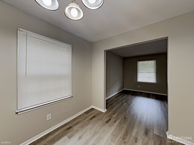 Foto del edificio - 2642 Hatfield Cir SE