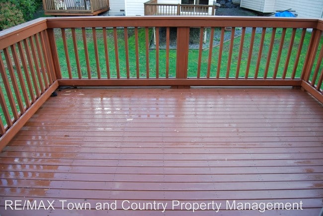 Building Photo - 2 br, 1.5 bath House - 5728 Wisteria Lane NE