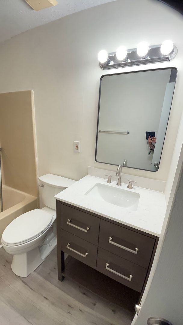 Foto del edificio - Newly updated 1 Bedroom Condo in Cobblestone