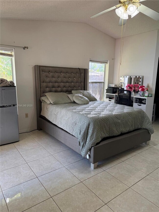 Foto del edificio - 12090 SW 250th Terrace