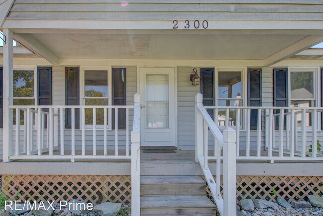 Building Photo - 3 br, 2 bath House - 2300 Gates Landing