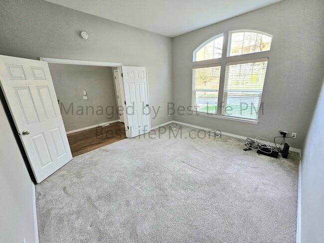 Building Photo - 11040 SE William Otty Rd