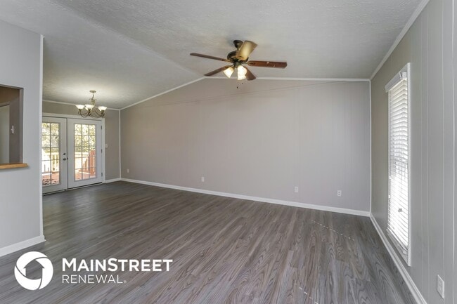 Foto del edificio - 7710 Dominique Dr