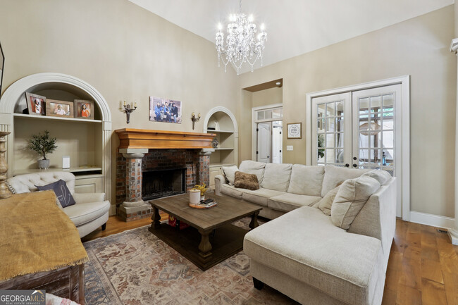 Building Photo - 240 Trotters Ridge