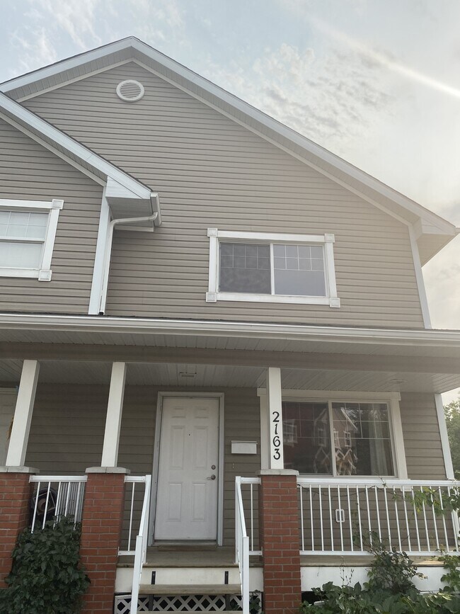 Photo du bâtiment - 2163 Toronto St