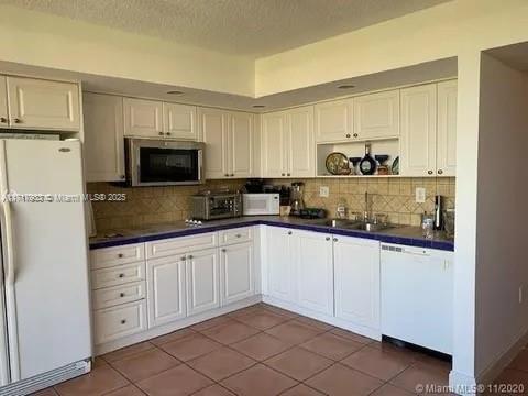 Foto del edificio - 8600 SW 133rd Avenue Rd