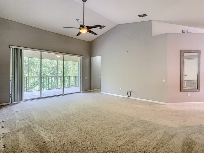 Building Photo - 5124 Maxon Terrace