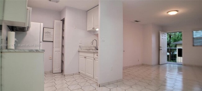Building Photo - 15699 SW 73rd Cir Terrace