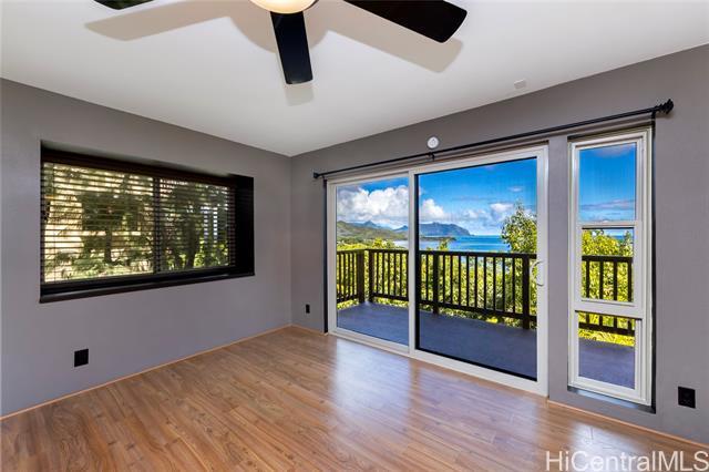 Building Photo - 46-082-82 Puulena St